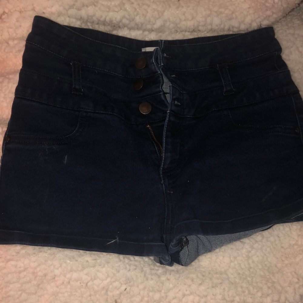 blue shorts